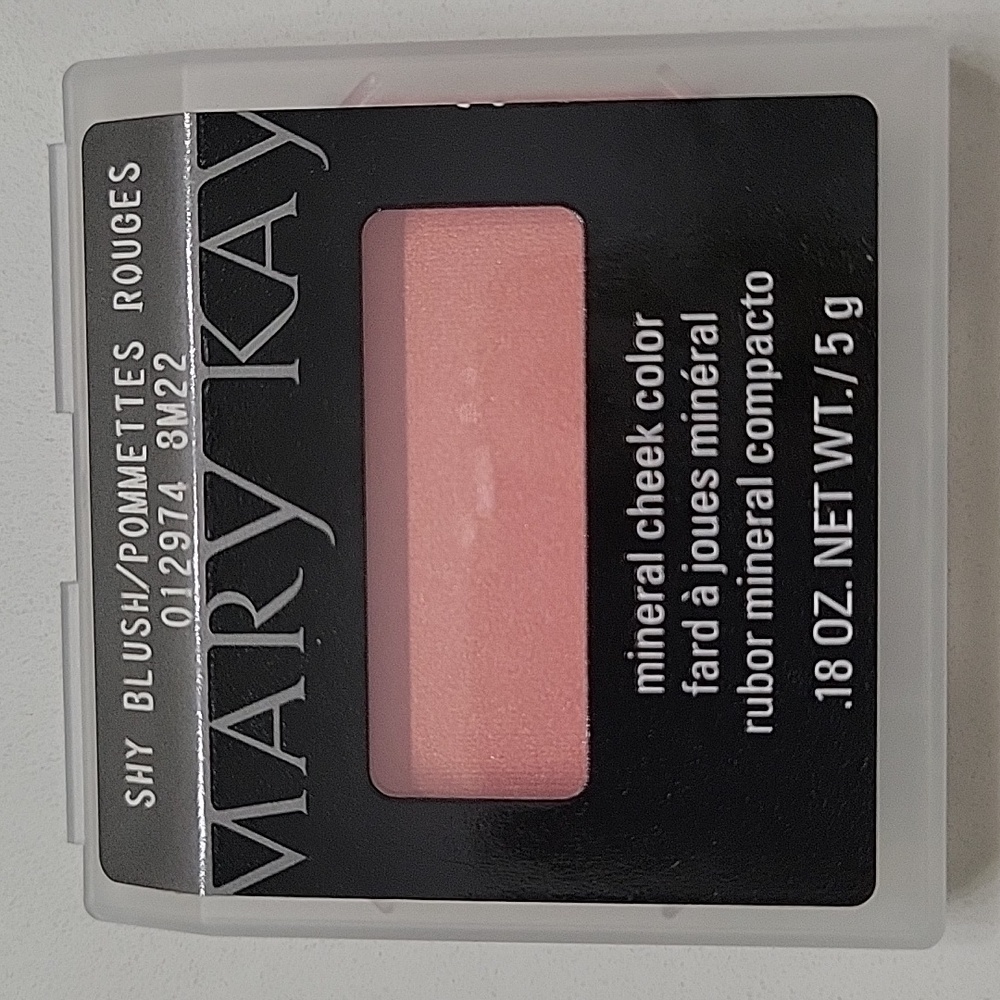 Mary Kay  Mineral Cheek Color Shy Blush